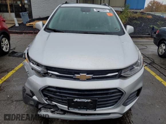 ✅ 2020 Chevrolet Trax LT • VIN: KL7CJPSBXLB029030 • Lot: 90669965. Wystawiony na Copart z przebiegiem 47 433 mil. Bezpłatny archiwum sprzedaży aukcyjnych z USA i szczegółowy raport historii pojazdu na DreamBid. Zdjęcie 5.