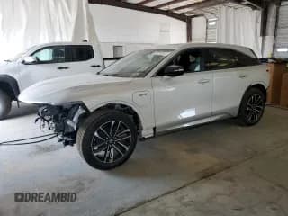 ✅ 2024 Acura ZDX w/A-Spec Package • VIN: 4W5KHMRK7RZ512749 • Лот: 56657015. Опубликован ранее на Copart с пробегом 777 миль. Бесплатный доступ к архиву аукционных продаж из США и подробный отчёт об истории автомобиля на DreamBid. Изображение 1.