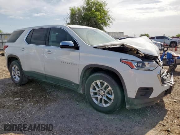 ✅ 2018 Chevrolet Traverse LS • VIN: 1GNERFKW0JJ172533 • Lot: 65902125. Wystawiony na Copart z przebiegiem 100 833 mil. Bezpłatny archiwum sprzedaży aukcyjnych z USA i szczegółowy raport historii pojazdu na DreamBid. Zdjęcie 4.