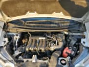 ✅ 2015 Honda Fit LX • VIN: 3HGGK5G58FM723223 • Лот: 89914365. Опубликован ранее на Copart с пробегом 84 780 миль. Бесплатный доступ к архиву аукционных продаж из США и подробный отчёт об истории автомобиля на DreamBid. Изображение 12.