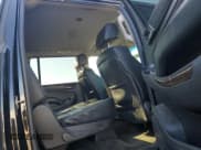 ✅ 2015 Chevrolet Suburban LT • VIN: 1GNSKJKC6FR183335 • Lot: 77527414. Wystawiony na Copart z przebiegiem 169 762 mil. Bezpłatny archiwum sprzedaży aukcyjnych z USA i szczegółowy raport historii pojazdu na DreamBid. Zdjęcie 11.