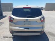 ✅ 2017 Ford Escape SE • VIN: 1FMCU0G9XHUE16370 • Лот: 42795689. Опубликован ранее на IAAI с пробегом 93 401 миль. Бесплатный доступ к архиву аукционных продаж из США и подробный отчёт об истории автомобиля на DreamBid. Изображение 16.
