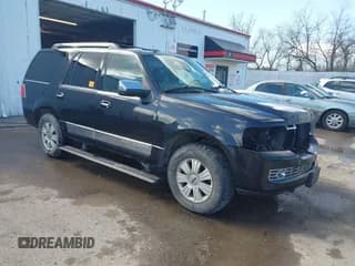 ✅ 2013 Lincoln Navigator • VIN: 5LMJJ2J58DEL00152 • Лот: 42024397. Опубликован ранее на IAAI с пробегом 166 681 миль. Бесплатный доступ к архиву аукционных продаж из США и подробный отчёт об истории автомобиля на DreamBid. Изображение 1.