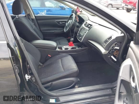 ✅ 2016 Nissan Altima SL • VIN: 1N4AL3AP5GC274219 • Lot: 43648810. Listed on IAAI with 99,744 mi. Free auction sales archive from the USA and detailed vehicle history report at DreamBid. Image 5.