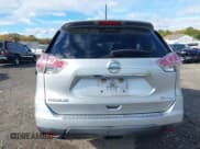 ✅ 2015 Nissan Rogue S • VIN: KNMAT2MV7FP550499 • Lot: 43472039. Listed on IAAI with 139,977 mi. Free auction sales archive from the USA and detailed vehicle history report at DreamBid. Image 17.