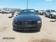 ✅ 2007 Ford Mustang GT Deluxe • VIN: 1ZVFT85H875254094 • Lot: 42593468. Wystawiony na IAAI z przebiegiem 126 596 mil. Bezpłatny archiwum sprzedaży aukcyjnych z USA i szczegółowy raport historii pojazdu na DreamBid. Zdjęcie 12.