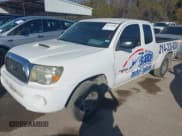 ✅ 2011 Toyota Tacoma • VIN: 5TFTX4CN5BX001369 • Lot: 41772108. Listed on IAAI with 207,070 mi. Free auction sales archive from the USA and detailed vehicle history report at DreamBid. Image 2.
