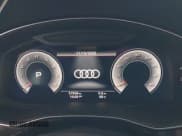 ✅ 2019 Audi Q8 Prestige • VIN: WA1FVAF18KD023212 • Lot: 43703600. Listed on IAAI with 57,958 mi. Free auction sales archive from the USA and detailed vehicle history report at DreamBid. Image 7.