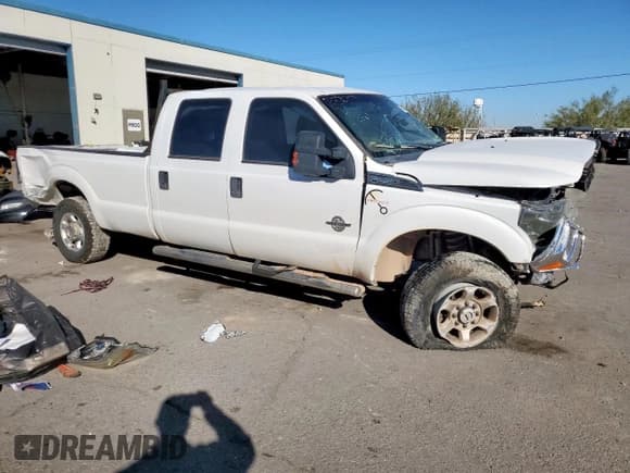 ✅ 2016 Ford F-250 Lariat • VIN: 1FT7W2BT5GEB93906 • Lot: 87241995. Wystawiony na Copart z przebiegiem 216 869 mil. Bezpłatny archiwum sprzedaży aukcyjnych z USA i szczegółowy raport historii pojazdu na DreamBid. Zdjęcie 4.