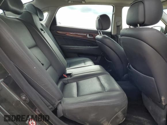 ✅ 2015 Hyundai Equus Signature • VIN: KMHGH4JH0FU094168 • Лот: 71714225. Опубликован ранее на Copart с пробегом 45 425 миль. Бесплатный доступ к архиву аукционных продаж из США и подробный отчёт об истории автомобиля на DreamBid. Изображение 10.