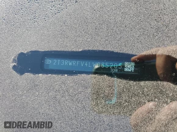 ✅ 2020 Toyota RAV4 Hybrid XLE • VIN: 2T3RWRFV4LW065205 • Lot: 72082685. Listed on Copart with 43,519 mi. Free auction sales archive from the USA and detailed vehicle history report at DreamBid. Image 13.