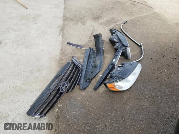 2006 Hyundai Azera SE с VIN KMHFC46F06A114907, выставлен на аукционе Copart как лот 45530525 с пробегом 94 275 миль миль и Списание • Salvage title. История ставок и продаж доступна на DreamBid. Изображение 12.