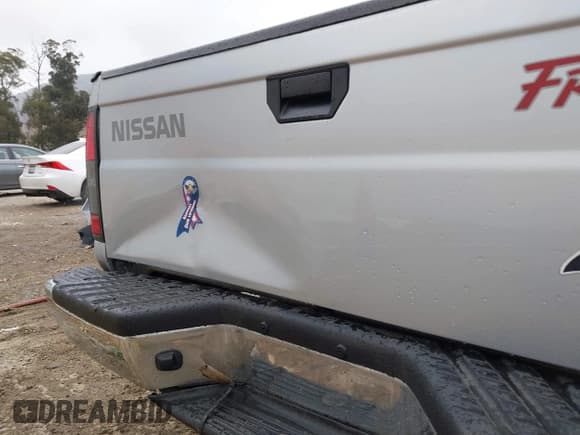 ✅ 2000 Nissan Frontier XE • VIN: 1N6DD26S3YC366567 • Lot: 42104187. Listed on IAAI with 98,223 mi. Free auction sales archive from the USA and detailed vehicle history report at DreamBid. Image 13.