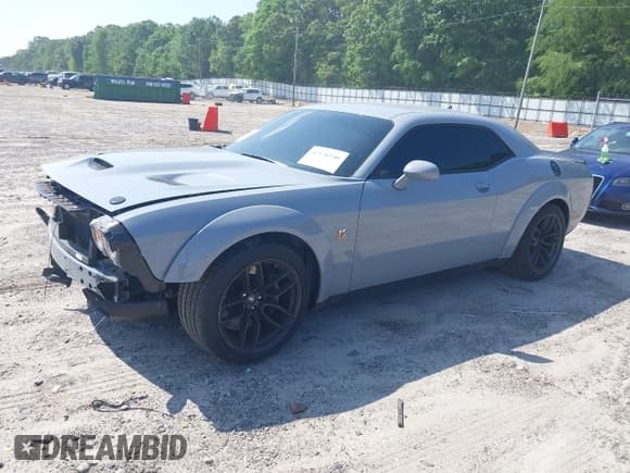 ✅ 2021 Dodge Challenger R/T Scat Pack • VIN: 2C3CDZFJ8MH534679 • Lot: 42136146. Wystawiony na IAAI z przebiegiem 35 000 mil. Bezpłatny archiwum sprzedaży aukcyjnych z USA i szczegółowy raport historii pojazdu na DreamBid. Zdjęcie 2.