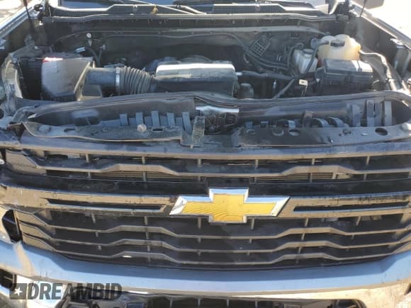✅ 2024 Chevrolet Silverado 3500 • VIN: 2GC4YSE72R1130553 • Lot: 85820735. Listed on Copart with 59,954 mi. Free auction sales archive from the USA and detailed vehicle history report at DreamBid. Image 11.