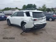 ✅ 2025 Nissan Pathfinder Rock Creek • VIN: 5N1DR3BD5SC247942 • Lot: 43167345. Listed on IAAI with 1,731 mi. Free auction sales archive from the USA and detailed vehicle history report at DreamBid. Image 3.