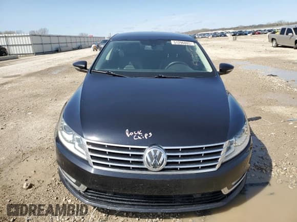 ✅ 2013 Volkswagen CC Executive • VIN: WVWGU7AN6DE549426 • Lot: 51296885. Wystawiony na Copart z przebiegiem 78 498 mil. Bezpłatny archiwum sprzedaży aukcyjnych z USA i szczegółowy raport historii pojazdu na DreamBid. Zdjęcie 5.
