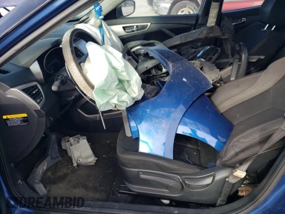 ✅ 2017 Hyundai Veloster Value Edition • VIN: KMHTC6AD8HU310048 • Lot: 85078094. Wystawiony na Copart z przebiegiem Nie podano. Bezpłatny archiwum sprzedaży aukcyjnych z USA i szczegółowy raport historii pojazdu na DreamBid. Zdjęcie 7.