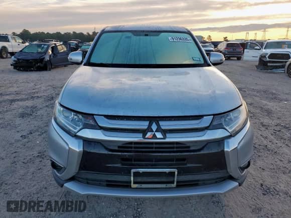 2016 Mitsubishi Outlander SE с VIN JA4AD3A36GZ002032, выставлен на аукционе Copart как лот 91236335 с пробегом 218 709 миль миль и Чистый • Clean title. История ставок и продаж доступна на DreamBid. Изображение 5.