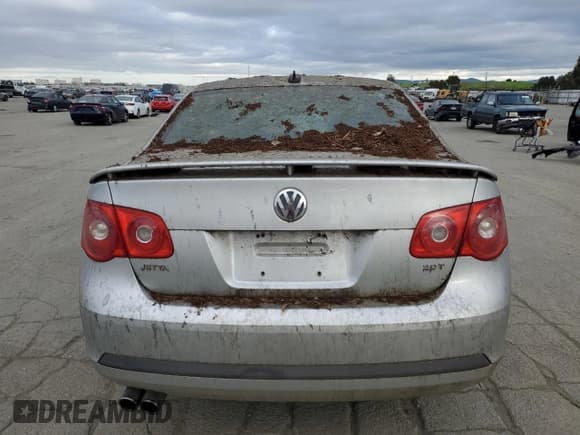 ✅ 2006 Volkswagen Jetta • VIN: 3VWKJ71K36M687766 • Лот: 46001535. Опубликован ранее на Copart с пробегом 109 152 миль. Бесплатный доступ к архиву аукционных продаж из США и подробный отчёт об истории автомобиля на DreamBid. Изображение 6.