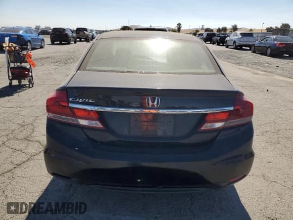 ✅ 2014 Honda Civic LX • VIN: 19XFB2F58EE203459 • Лот: 64807625. Опубликован ранее на Copart с пробегом 191 015 миль. Бесплатный доступ к архиву аукционных продаж из США и подробный отчёт об истории автомобиля на DreamBid. Изображение 6.