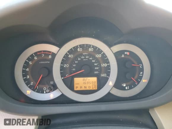 ✅ 2010 Toyota RAV4 • VIN: 2T3ZF4DV3AW021201 • Lot: 93509645. Listed on Copart with 169,598 mi. Free auction sales archive from the USA and detailed vehicle history report at DreamBid. Image 9.