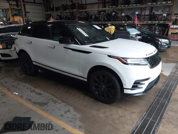 ✅ 2018 Land Rover Range Rover Velar R-Dynamic SE • VIN: SALYL2RV2JA768216 • Lot: 42768039. Listed on IAAI with 161,649 mi. Free auction sales archive from the USA and detailed vehicle history report at DreamBid. Image 1.