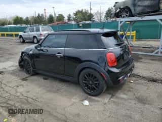 2017 MINI Hardtop Cooper S with VIN WMWXP7C52H3C61716, listed as a Copart auction lot 54447065 with 74,067 mi miles and Salvage title. Bid and sale history available at DreamBid. Image 2.