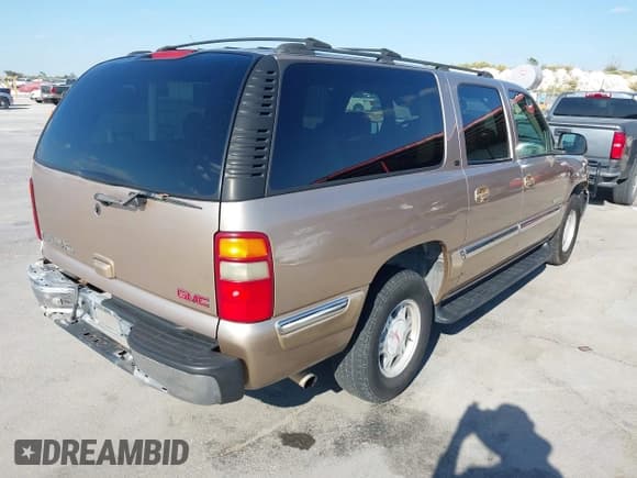 ✅ 2001 GMC Yukon XL SLT • VIN: 3GKEC16T31G179236 • Лот: 43477084. Опубликован ранее на IAAI с пробегом 175 650 миль. Бесплатный доступ к архиву аукционных продаж из США и подробный отчёт об истории автомобиля на DreamBid. Изображение 4.