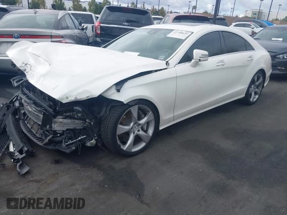✅ 2013 Mercedes-Benz CLS 550 • VIN: WDDLJ7DB2DA087761 • Lot: 43708639. Listed on IAAI with 144,683 mi. Free auction sales archive from the USA and detailed vehicle history report at DreamBid. Image 19.