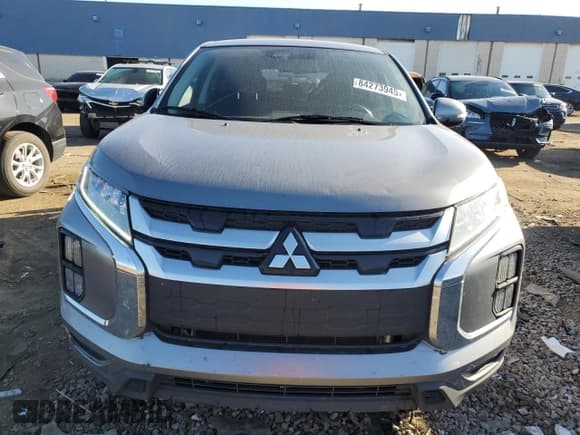 ✅ 2021 Mitsubishi Outlander ES • VIN: JA4ARUAU9MU025555 • Lot: 84273945. Listed on Copart with 114,009 mi. Free auction sales archive from the USA and detailed vehicle history report at DreamBid. Image 5.