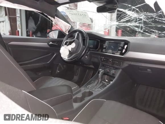 ✅ 2022 Volkswagen Jetta Sport • VIN: 3VWBM7BU9NM006080 • Lot: 42433645. Listed on IAAI with Not provided. Free auction sales archive from the USA and detailed vehicle history report at DreamBid. Image 5.