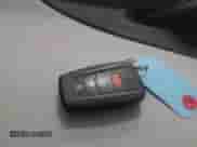 2022 Toyota Prius LE с VIN JTDL9MFU6N3041369, выставлен на аукционе IAAI как лот 41328637 с пробегом 96 424 миль миль и . История ставок и продаж доступна на DreamBid. Изображение 11.