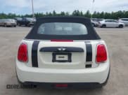 ✅ 2019 MINI Convertible Cooper • VIN: WMWWG5C52K3F79780 • Lot: 42622429. Listed on IAAI with 38,532 mi. Free auction sales archive from the USA and detailed vehicle history report at DreamBid. Image 16.