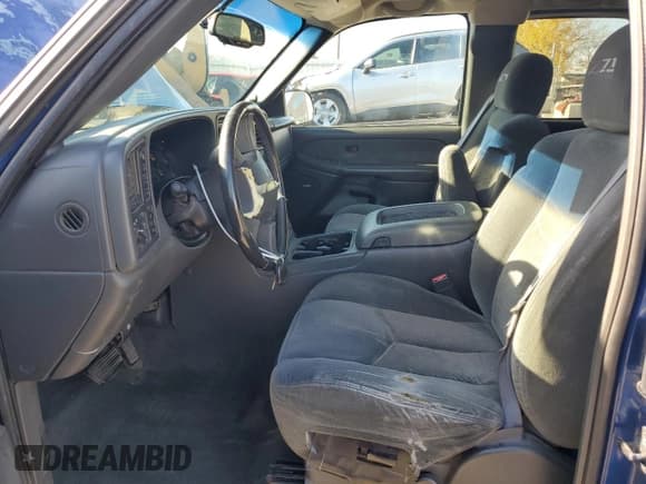 ✅ 2003 Chevrolet Silverado 1500 LS • VIN: 1GCEK19T83E267946 • Лот: 77598954. Опубликован ранее на Copart с пробегом 182 189 миль. Бесплатный доступ к архиву аукционных продаж из США и подробный отчёт об истории автомобиля на DreamBid. Изображение 7.