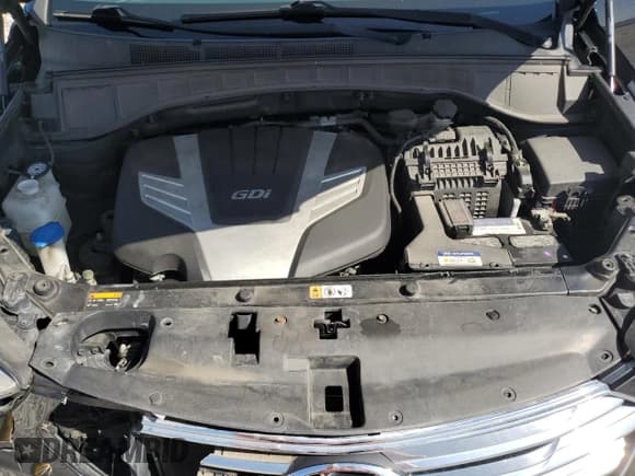 ✅ 2015 Hyundai Santa Fe Limited • VIN: KM8SRDHF5FU115298 • Лот: 60722355. Опубликован ранее на Copart с пробегом 166 922 миль. Бесплатный доступ к архиву аукционных продаж из США и подробный отчёт об истории автомобиля на DreamBid. Изображение 12.