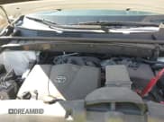 ✅ 2017 Toyota Highlander XLE • VIN: 5TDJZRFH2HS511388 • Lot: 43480528. Listed on IAAI with 65,599 mi. Free auction sales archive from the USA and detailed vehicle history report at DreamBid. Image 10.