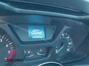 ✅ 2018 Ford Transit • VIN: 1FTYR2YM4JKB09904 • Lot: 41415555. Wystawiony na IAAI z przebiegiem 101 664 mil. Bezpłatny archiwum sprzedaży aukcyjnych z USA i szczegółowy raport historii pojazdu na DreamBid. Zdjęcie 7.