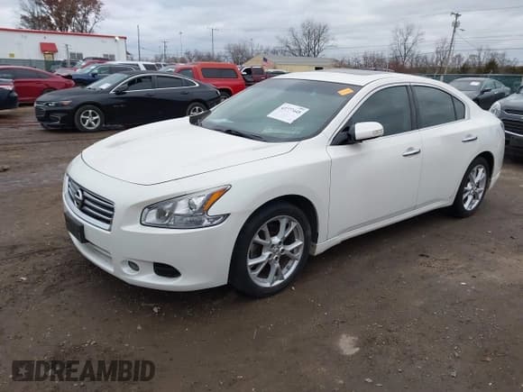 ✅ 2012 Nissan Maxima SV • VIN: 1N4AA5AP3CC869470 • Лот: 43777445. Опубликован ранее на IAAI с пробегом 109 739 миль. Бесплатный доступ к архиву аукционных продаж из США и подробный отчёт об истории автомобиля на DreamBid. Изображение 2.