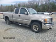✅ 2007 GMC Sierra 2500HD SLE1 • VIN: 1GTHK29D47E140323 • Лот: 52138625. Опубликован ранее на Copart с пробегом 122 914 миль. Бесплатный доступ к архиву аукционных продаж из США и подробный отчёт об истории автомобиля на DreamBid. Изображение 4.
