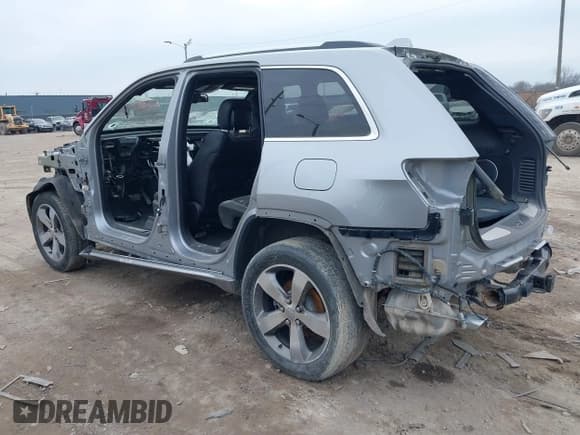 ✅ 2015 Jeep Grand Cherokee Overland • VIN: 1C4RJFCG1FC894789 • Lot: 38811798. Listed on IAAI with Not provided. Free auction sales archive from the USA and detailed vehicle history report at DreamBid. Image 3.