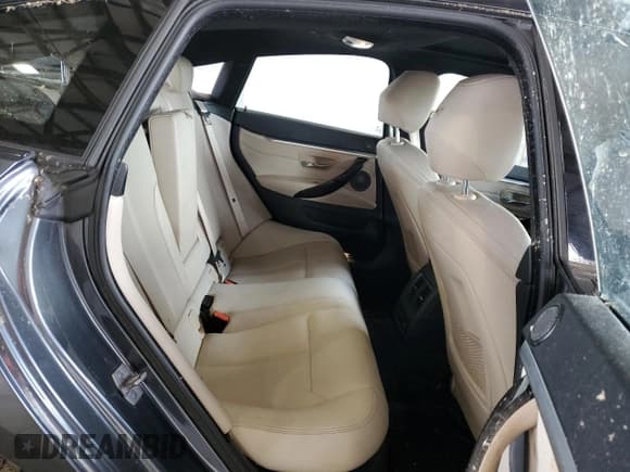 ✅ 2017 BMW 4 Series 430i xDrive • VIN: WBA4F9C57HG439708 • Lot: 57697775. Listed on Copart with 81,510 mi. Free auction sales archive from the USA and detailed vehicle history report at DreamBid. Image 10.