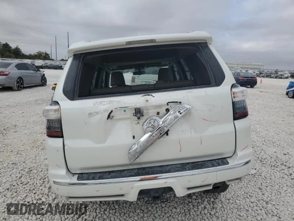 ✅ 2016 Toyota 4Runner Limited • VIN: JTEZU5JR4G5142026 • Lot: 82585585. Wystawiony na Copart z przebiegiem 79 340 mil. Bezpłatny archiwum sprzedaży aukcyjnych z USA i szczegółowy raport historii pojazdu na DreamBid. Zdjęcie 6.