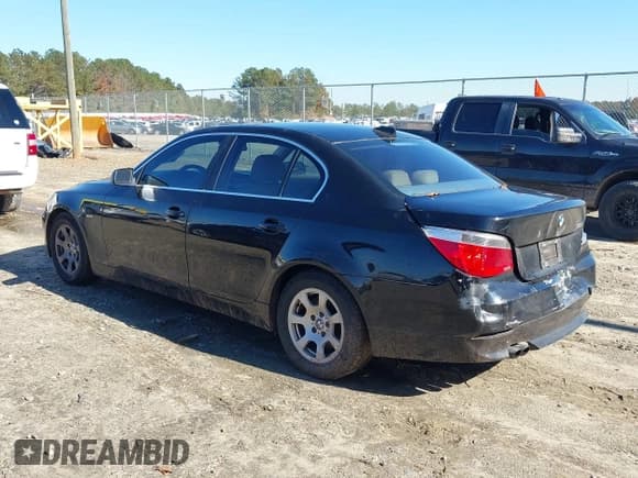 ✅ 2004 BMW 5 Series 525i • VIN: WBANA53544B848252 • Lot: 43598860. Wystawiony na IAAI z przebiegiem 276 436 mil. Bezpłatny archiwum sprzedaży aukcyjnych z USA i szczegółowy raport historii pojazdu na DreamBid. Zdjęcie 3.