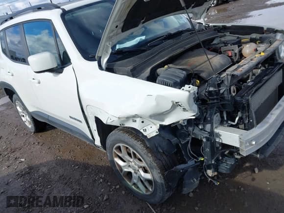 ✅ 2018 Jeep Renegade Altitude • VIN: ZACCJBBB5JPG84608 • Лот: 43521574. Опубликован ранее на IAAI с пробегом 68 146 миль. Бесплатный доступ к архиву аукционных продаж из США и подробный отчёт об истории автомобиля на DreamBid. Изображение 18.