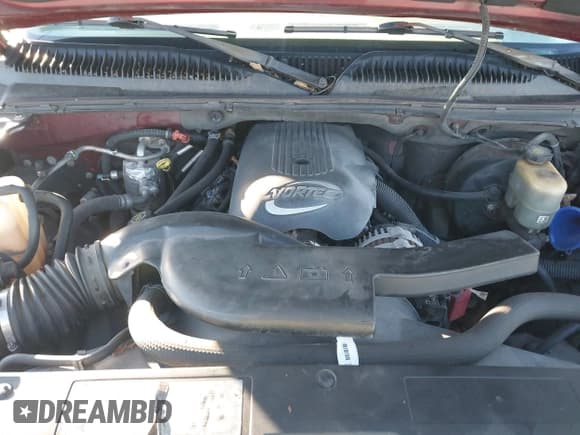 ✅ 2002 Chevrolet Suburban LT • VIN: 1GNEC16ZX2J235759 • Lot: 43468036. Wystawiony na IAAI z przebiegiem 212 553 mil. Bezpłatny archiwum sprzedaży aukcyjnych z USA i szczegółowy raport historii pojazdu na DreamBid. Zdjęcie 10.