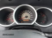 ✅ 2009 Toyota Tacoma PreRunner • VIN: 3TMKU72N29M019402 • Lot: 43317826. Wystawiony na IAAI z przebiegiem 253 532 mil. Bezpłatny archiwum sprzedaży aukcyjnych z USA i szczegółowy raport historii pojazdu na DreamBid. Zdjęcie 7.