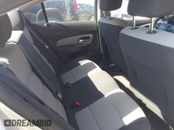 ✅ 2016 Chevrolet Cruze LS • VIN: 1G1PB5SH0G7158289 • Lot: 41822317. Listed on IAAI with 138,849 mi. Free auction sales archive from the USA and detailed vehicle history report at DreamBid. Image 8.