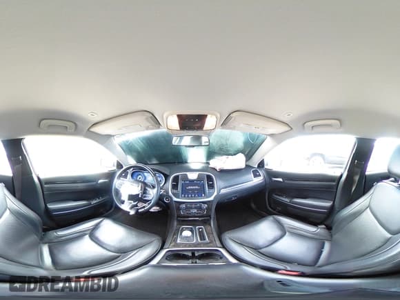 ✅ 2018 Chrysler 300 Limited • VIN: 2C3CCAEGXJH234924 • Lot: 91945285. Listed on Copart with 63,678 mi. Free auction sales archive from the USA and detailed vehicle history report at DreamBid. Image 15.