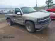2002 Chevrolet Silverado 1500 LS z VIN 1GCEK14V02Z189954, wystawiony jako IAAI lot #42536149 z przebiegiem 223 924 mil mil oraz . Historia ofert i sprzedaży dostępna na DreamBid. Obrazek 1.